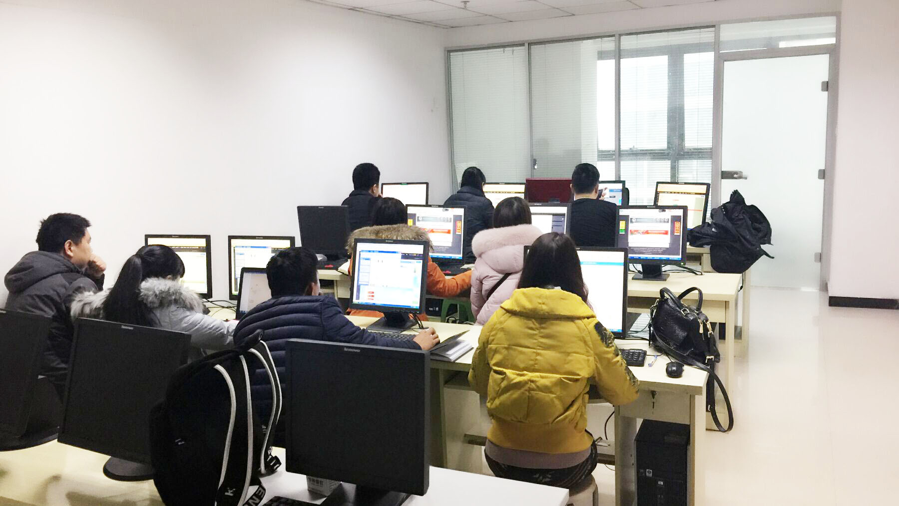 唯米電商學院-鄭州淘寶專業(yè)培訓帶你做淘寶_縣域經濟_中國網