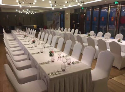 北京辦公家具租賃市場新藍海 條桌與IBM桌租賃的整合營銷策略